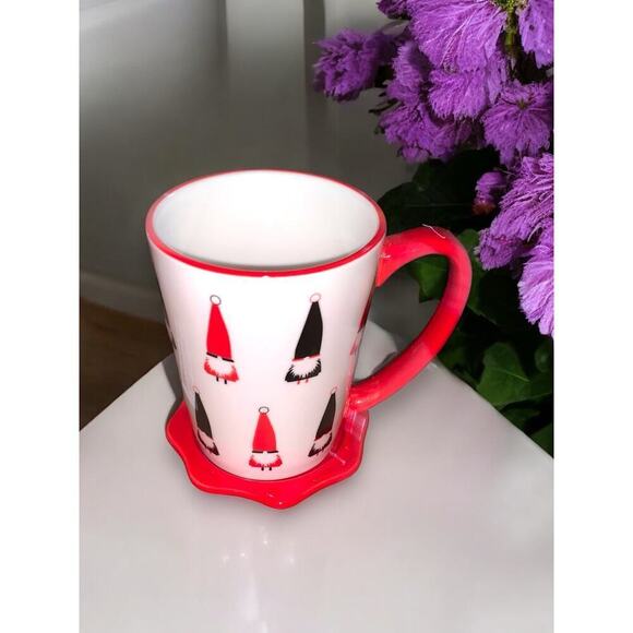 Signature Housewares Gnome Mug and matching saucer set - Picture 2 of 5